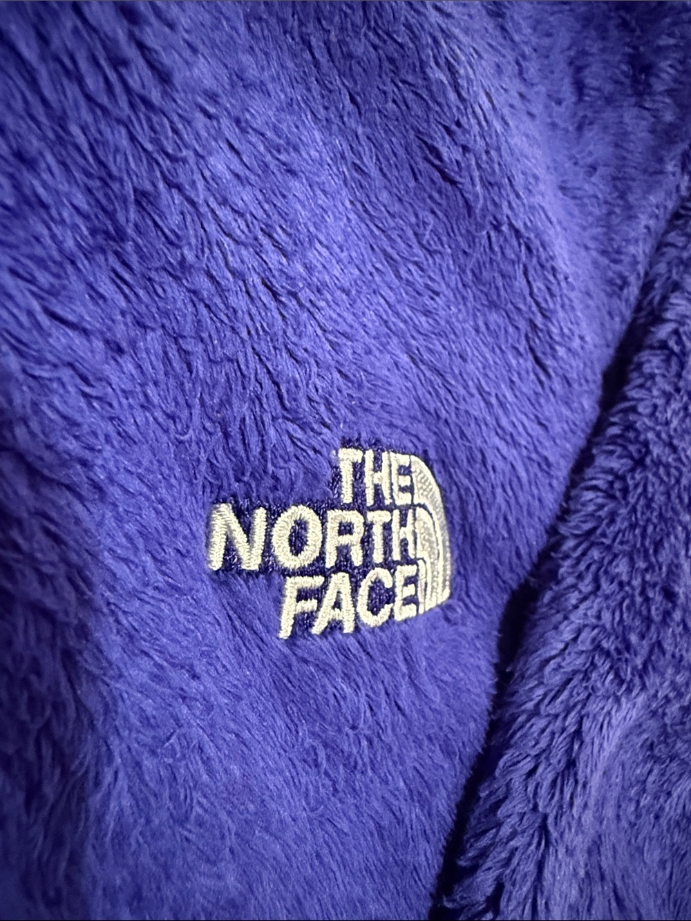 WOW POSHMARK Authentic The North Face Osito Velour Jacket! - Picture 4 of 9
